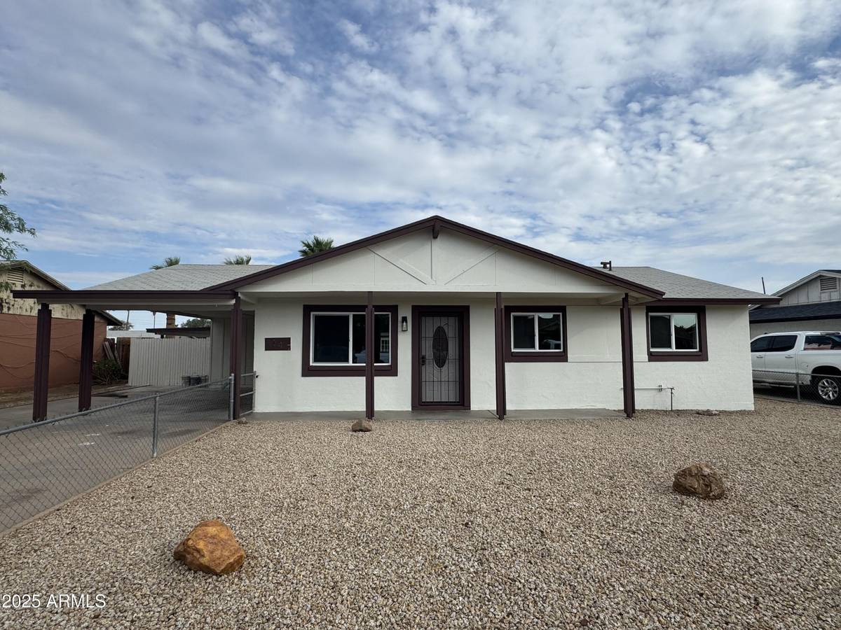 Phoenix, AZ 85035,7147 W LEWIS Avenue