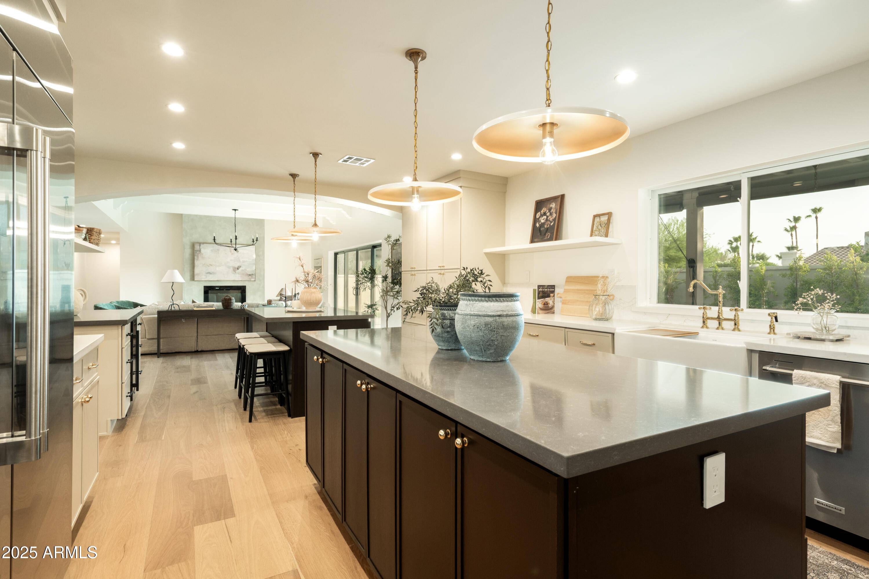 Scottsdale, AZ 85255,8401 E VISTA DEL LAGO --