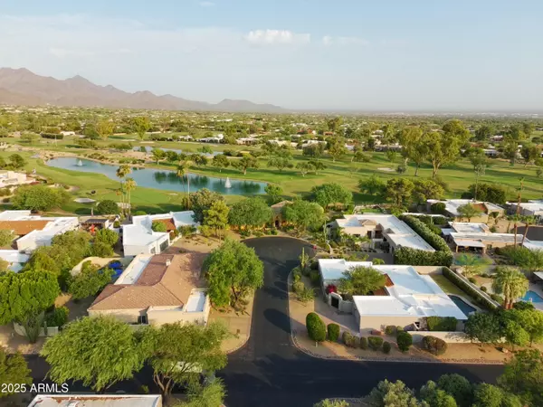 Scottsdale, AZ 85255,8401 E VISTA DEL LAGO --