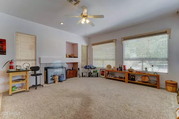 Gilbert, AZ 85233,1492 W STRAFORD Avenue
