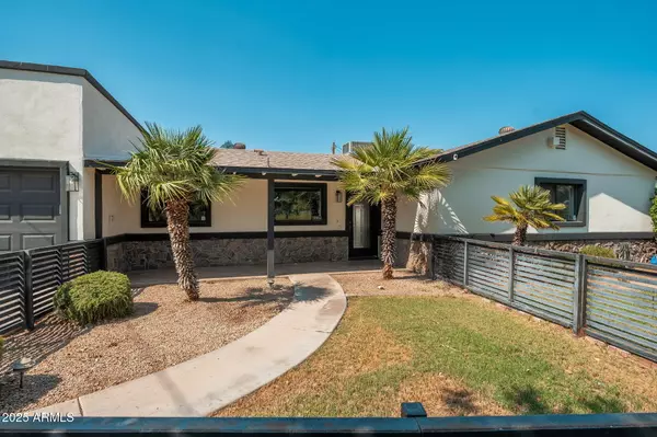 Phoenix, AZ 85016,3002 E GLENROSA Avenue