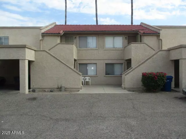 Mesa, AZ 85201,906 N REVERE Street #202