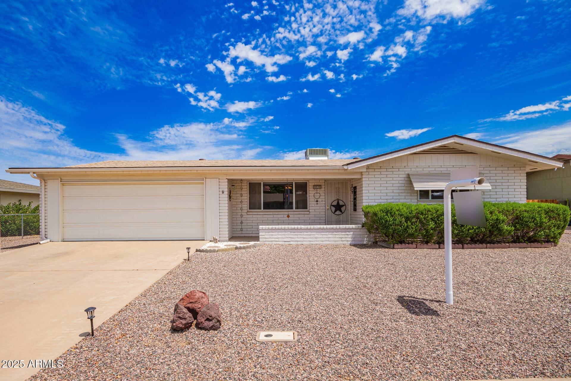 6616 E DES MOINES Street, Mesa, AZ 85205