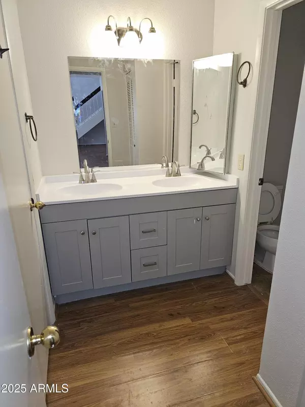 Glendale, AZ 85308,18227 N 45TH Avenue