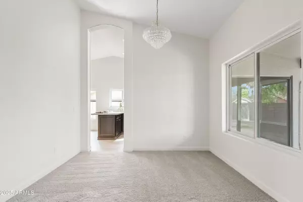 Gilbert, AZ 85296,550 E APPALOOSA Road