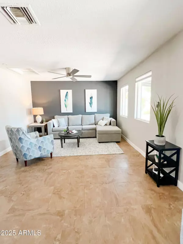 Scottsdale, AZ 85257,7413 E ROOSEVELT Street