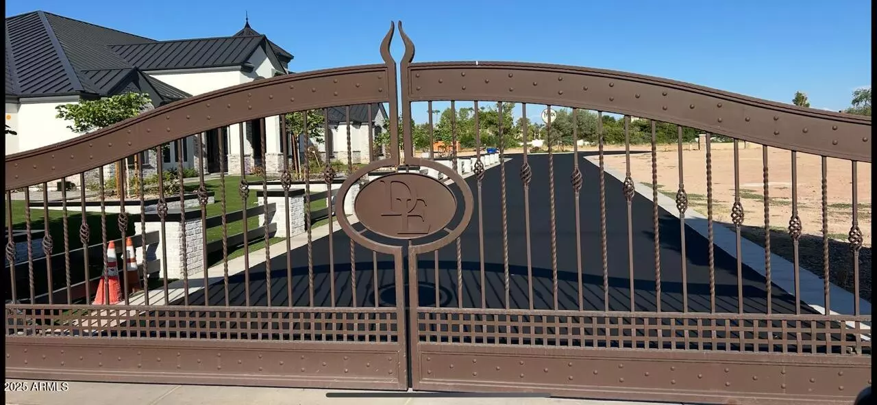 3640 E Mallory Circle #3, Mesa, AZ 85213