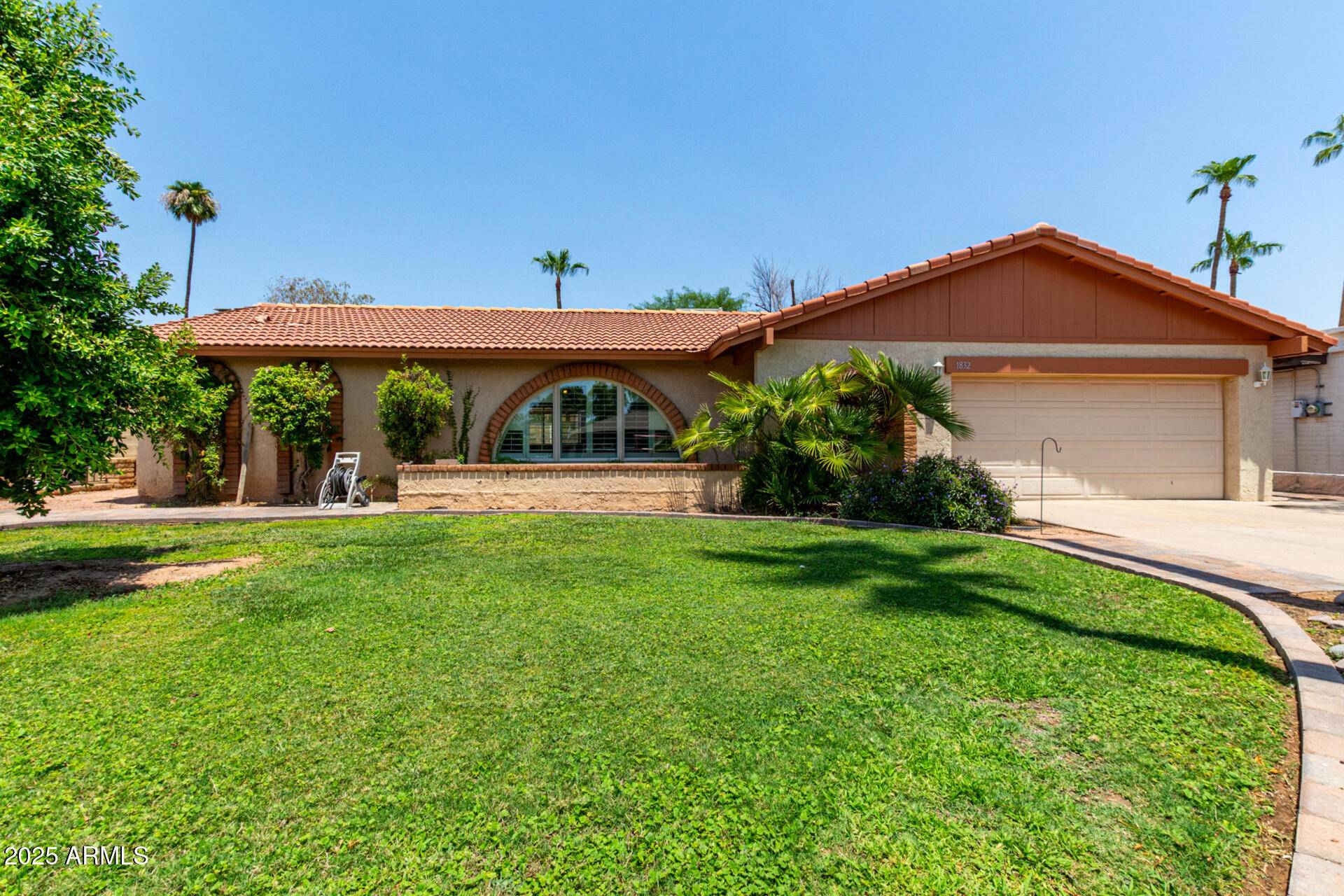 1832 E COLGATE Drive, Tempe, AZ 85283