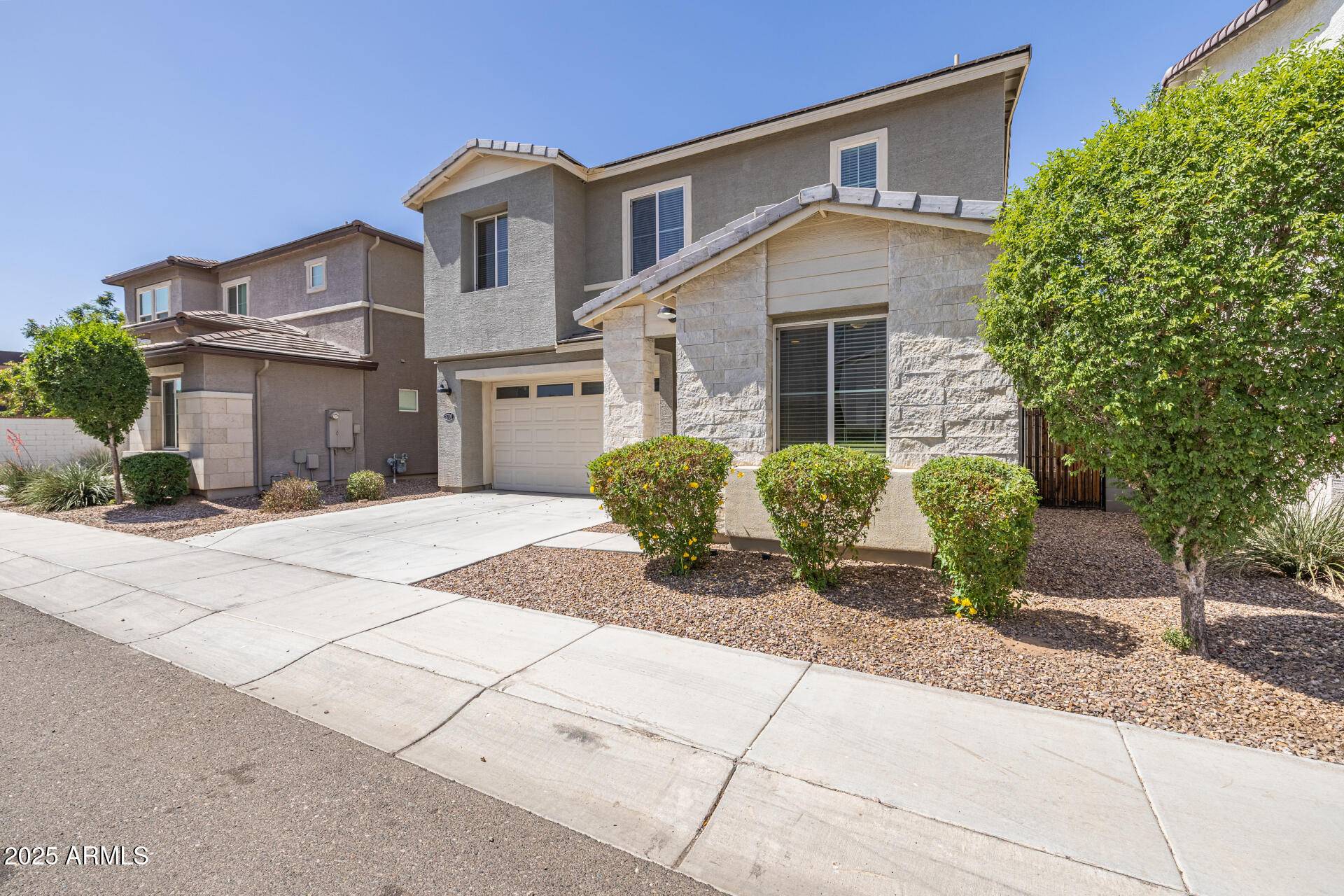 Phoenix, AZ 85018,3710 E CHEERY LYNN Road