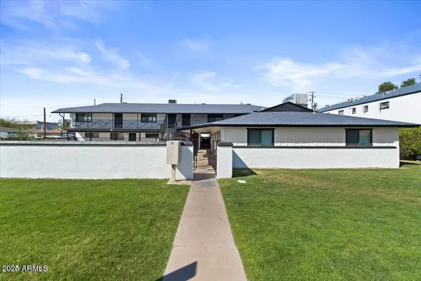 Phoenix, AZ 85012,502 E MARIPOSA Street #101