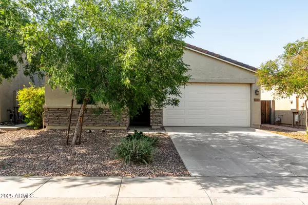 410 W NIKITA Drive, San Tan Valley, AZ 85140
