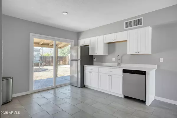 Phoenix, AZ 85041,919 W PIEDMONT Road