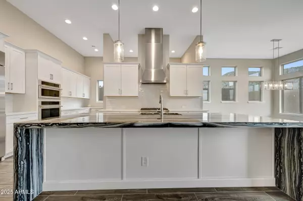 Buckeye, AZ 85396,20658 W BERRIDGE Lane