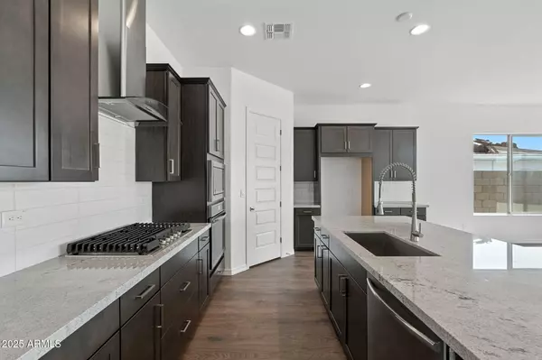 Litchfield Park, AZ 85340,20081 W EL NIDO Lane