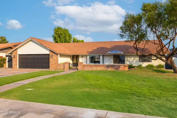 Scottsdale, AZ 85260,7539 E CORRINE Road