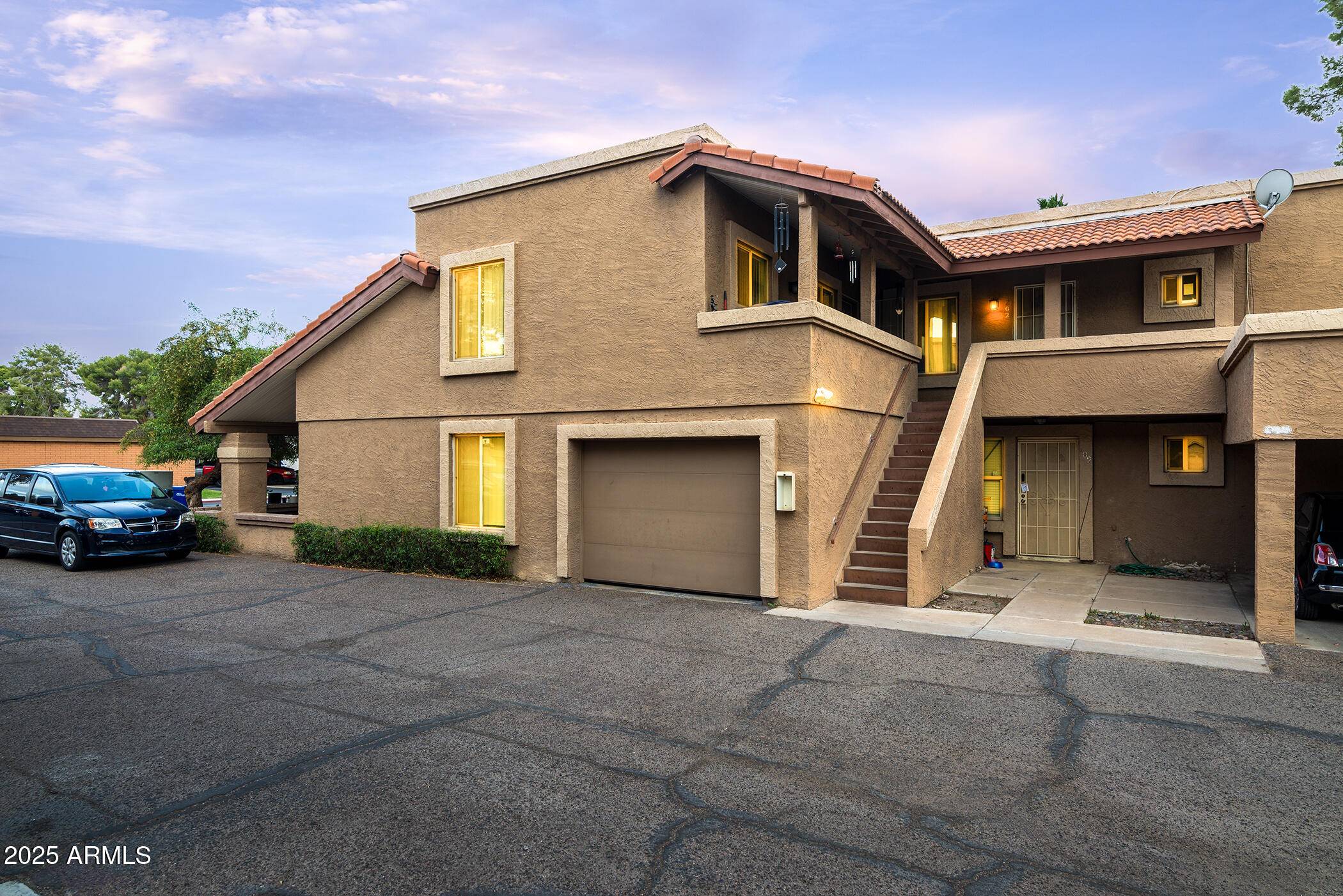 Mesa, AZ 85201,924 N REVERE --