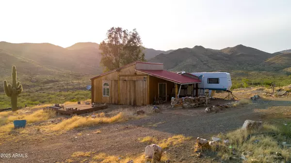 25795 S OLD STAGE Road, Congress, AZ 85332
