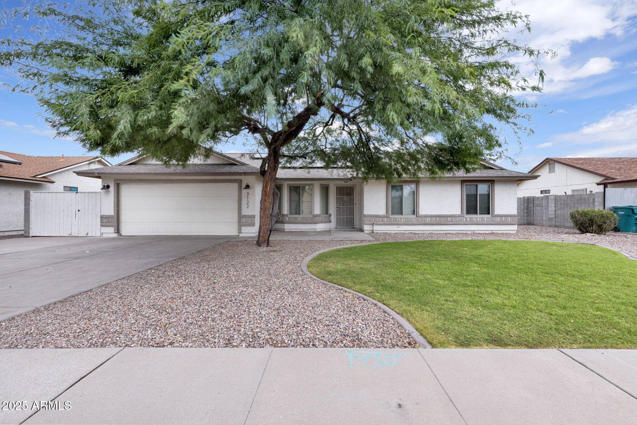 3122 E LEONORA Street, Mesa, AZ 85213