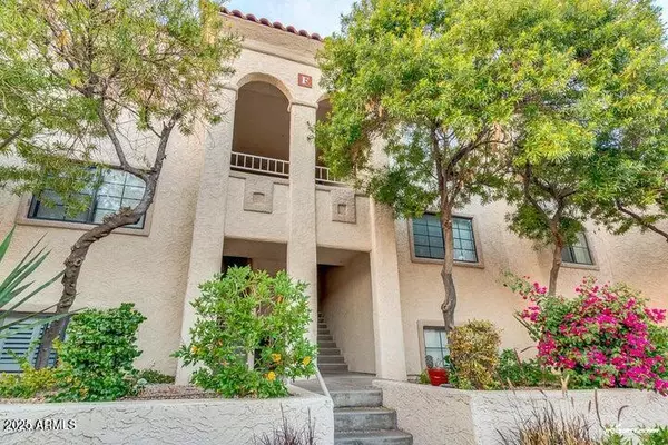 Scottsdale, AZ 85258,10080 E MOUNTAINVIEW LAKE Drive #363
