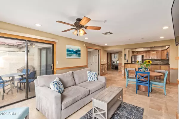 Scottsdale, AZ 85258,10080 E MOUNTAINVIEW LAKE Drive #363