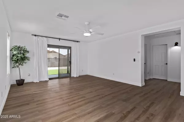 El Mirage, AZ 85335,11521 W CHARTER OAK Road