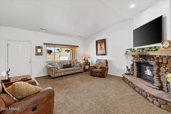 Chino Valley, AZ 86323,900 W Road 2 South --