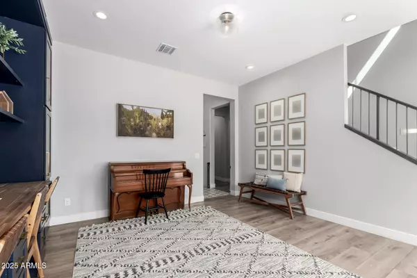 Gilbert, AZ 85296,3636 E APPALOOSA Road