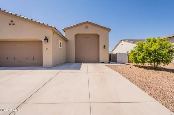 Queen Creek, AZ 85142,22863 E RUSSET Road