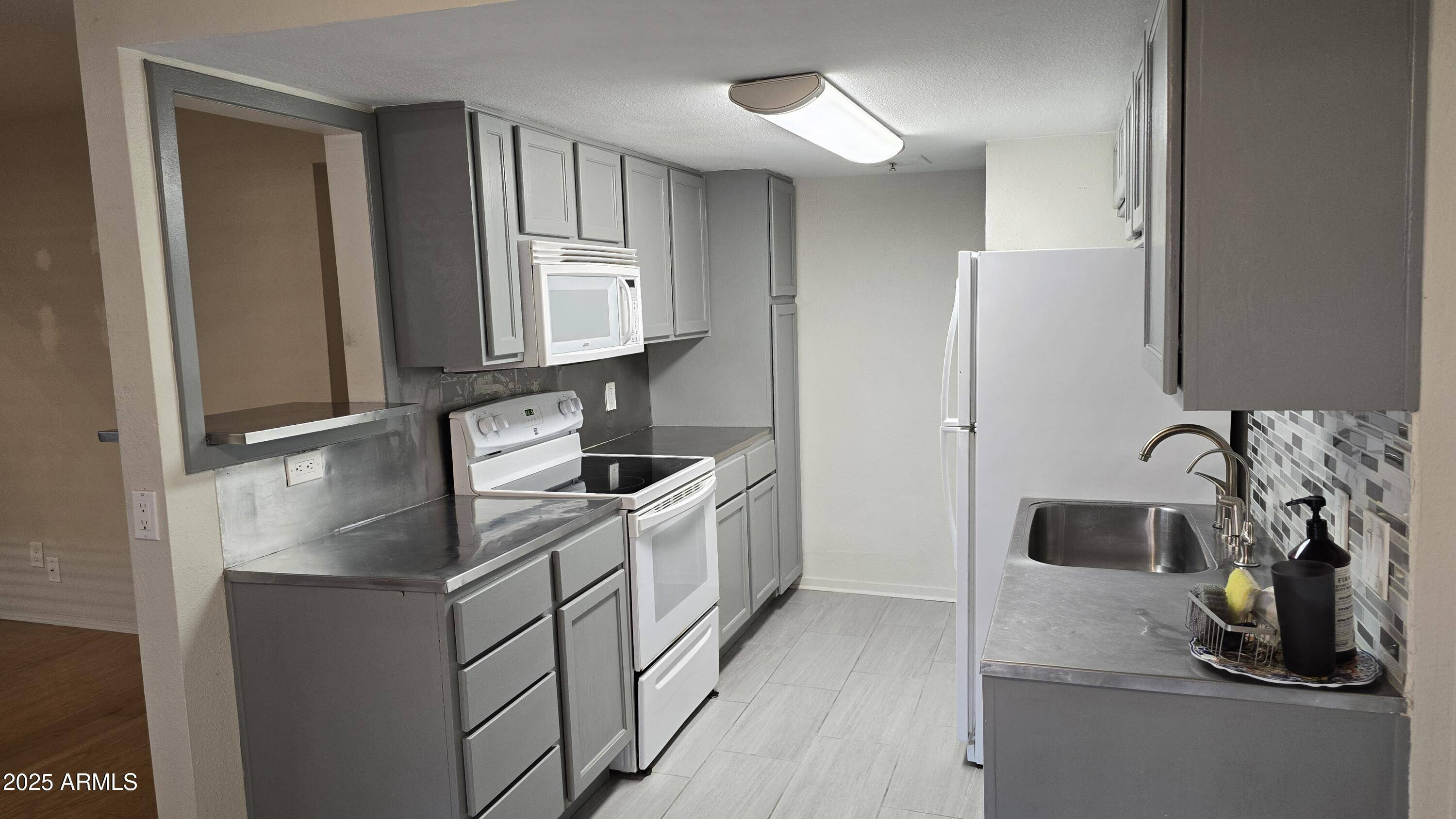 Scottsdale, AZ 85257,1033 N GRANITE REEF Road