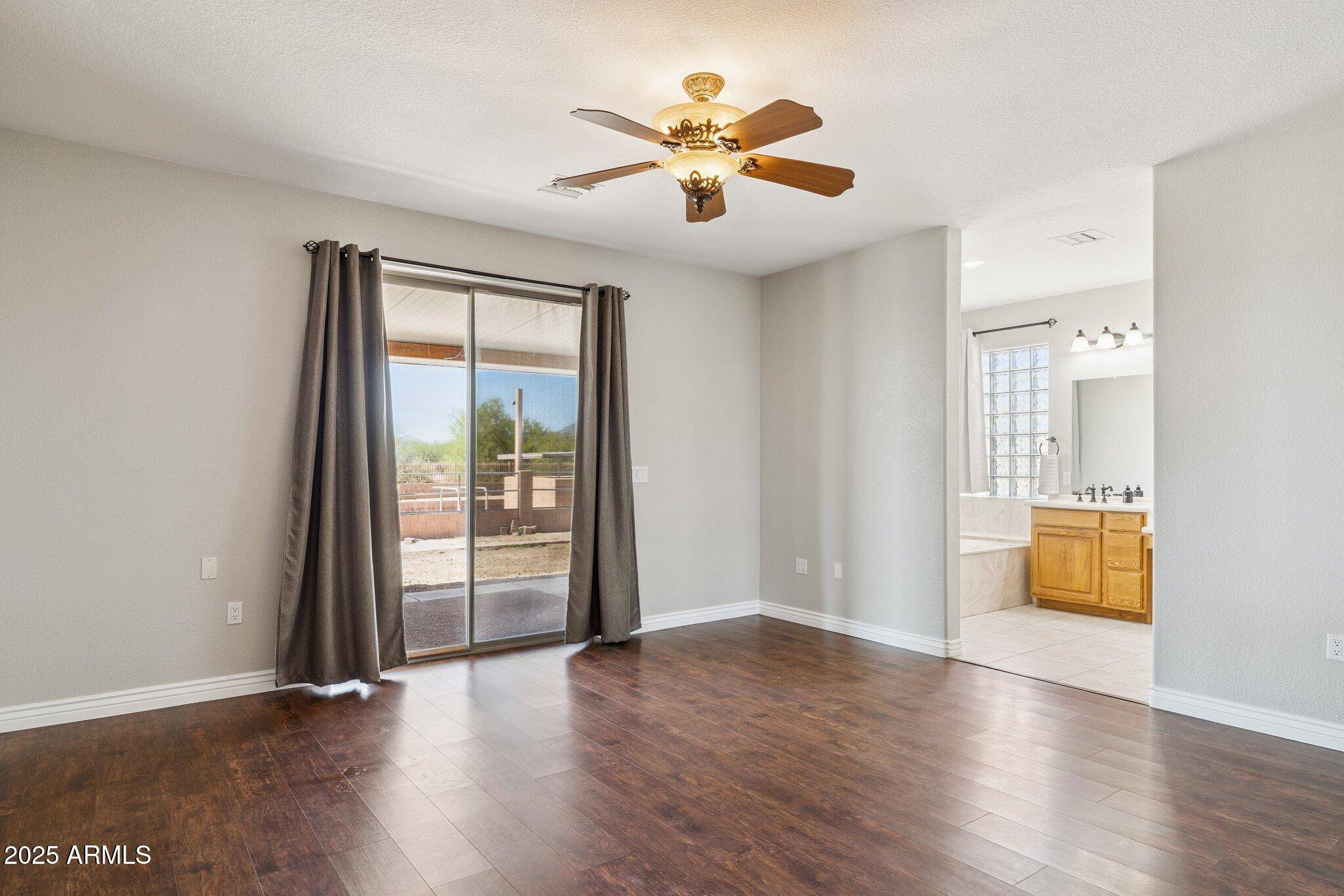 Scottsdale, AZ 85262,29533 N 154TH Street