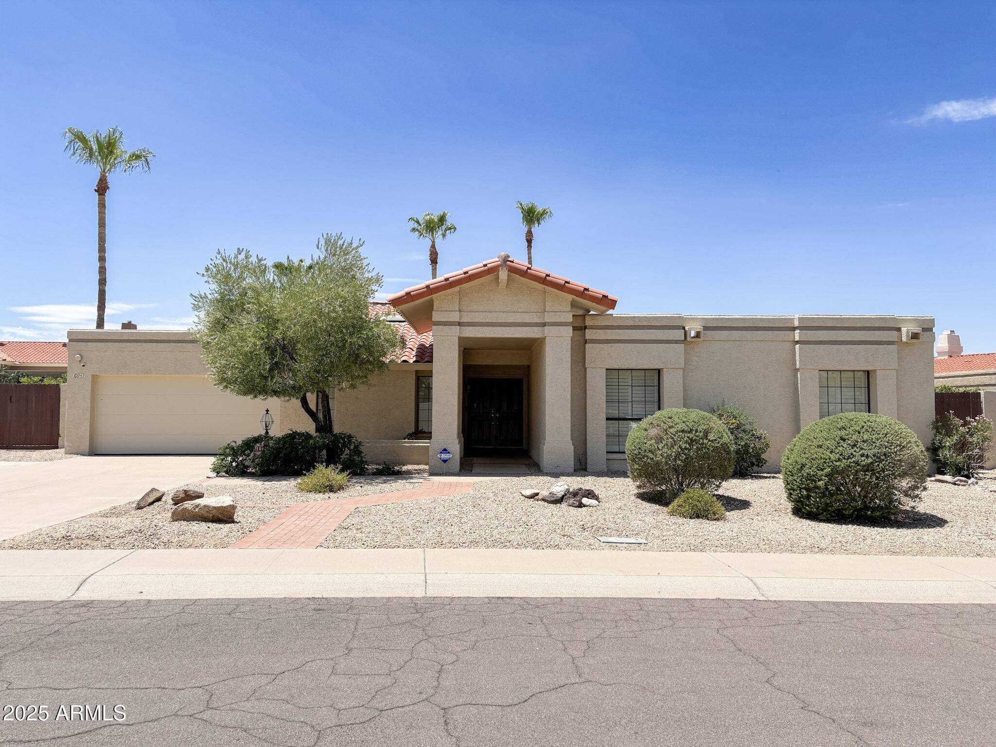 10943 E PALOMINO Road, Scottsdale, AZ 85259