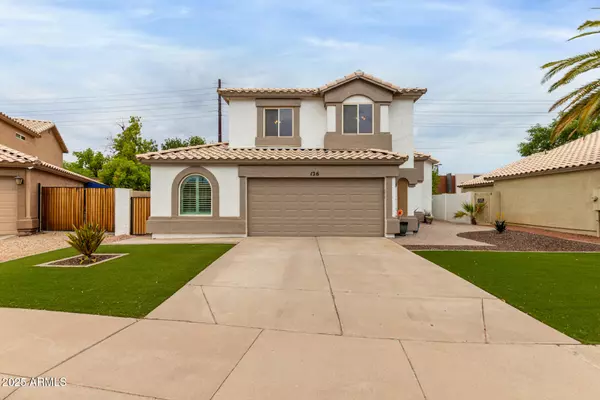 126 S BAY Drive, Gilbert, AZ 85233