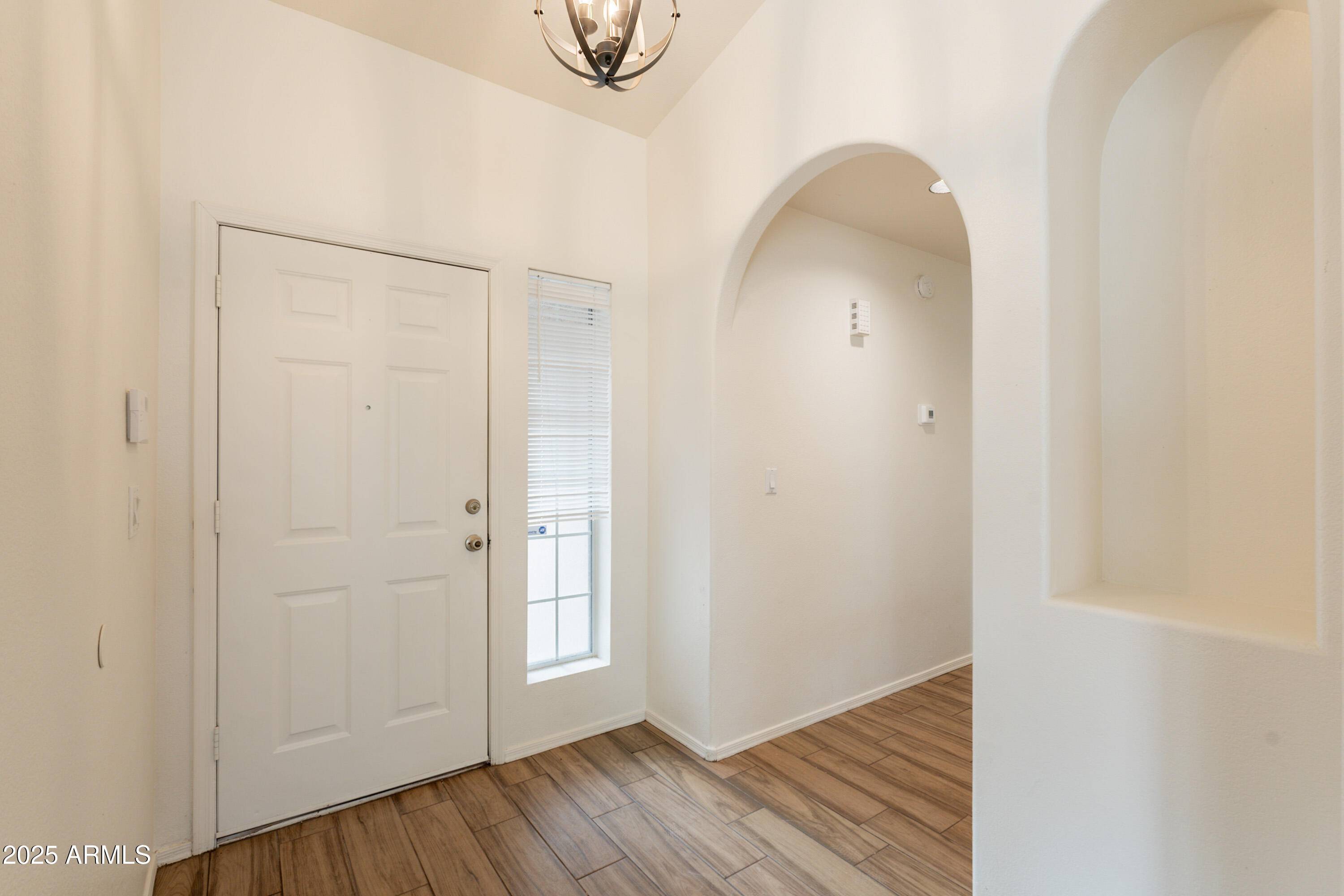 Chandler, AZ 85225,255 S KINGSTON Street