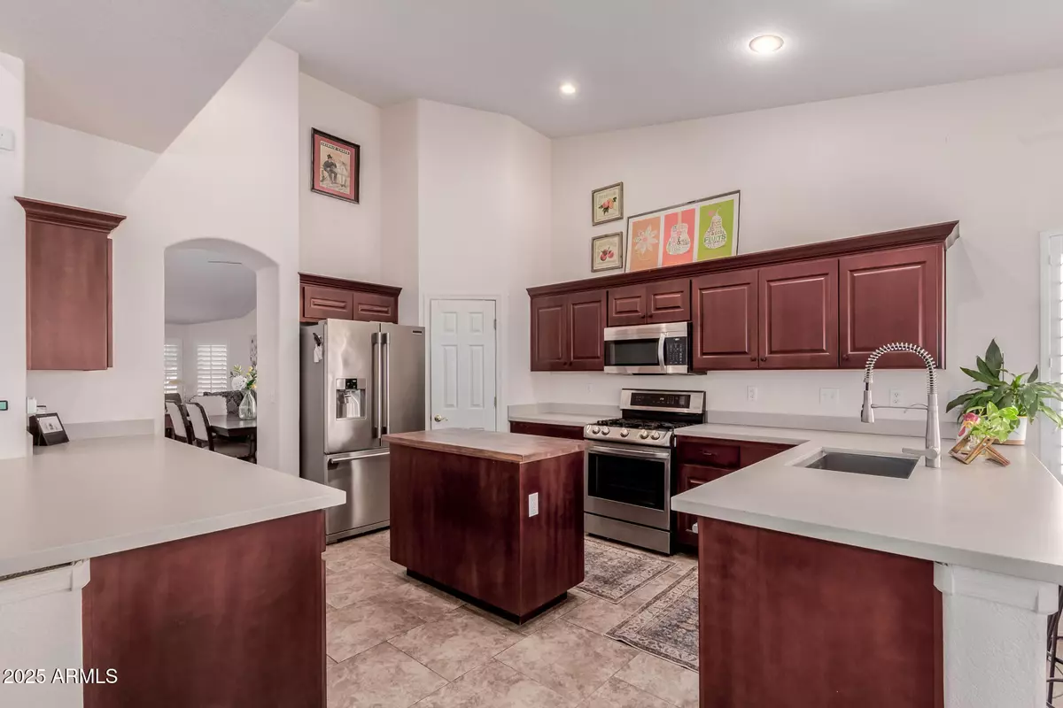 Glendale, AZ 85310,23801 N 57TH Drive