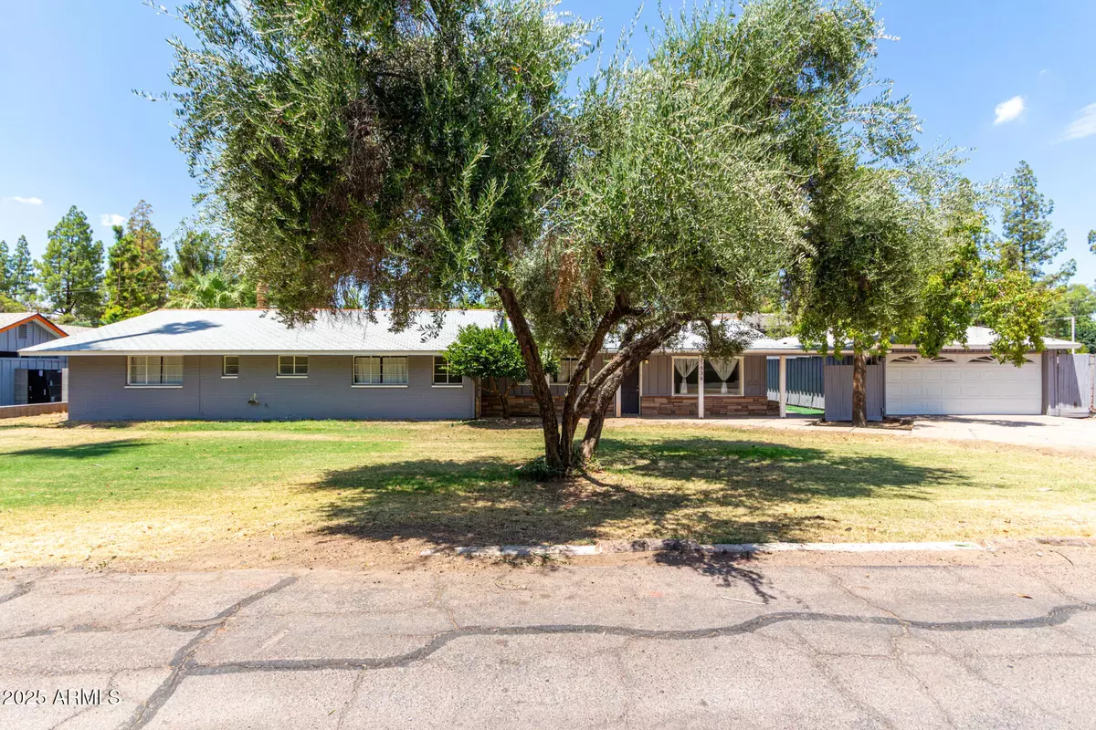 Phoenix, AZ 85012,5836 N 4TH Place