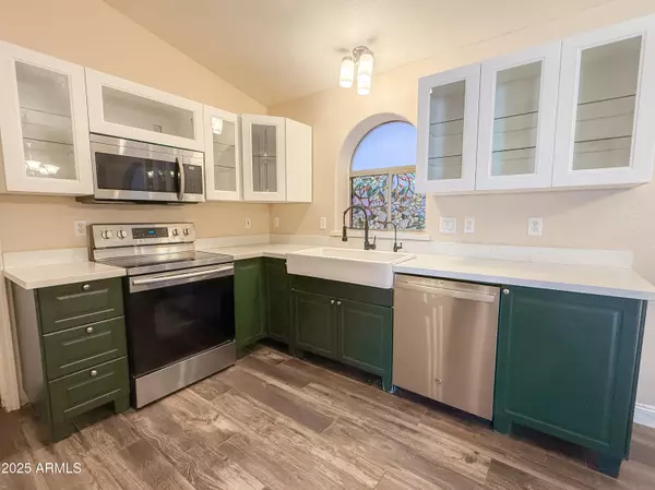 Mesa, AZ 85212,9832 E OSAGE Avenue