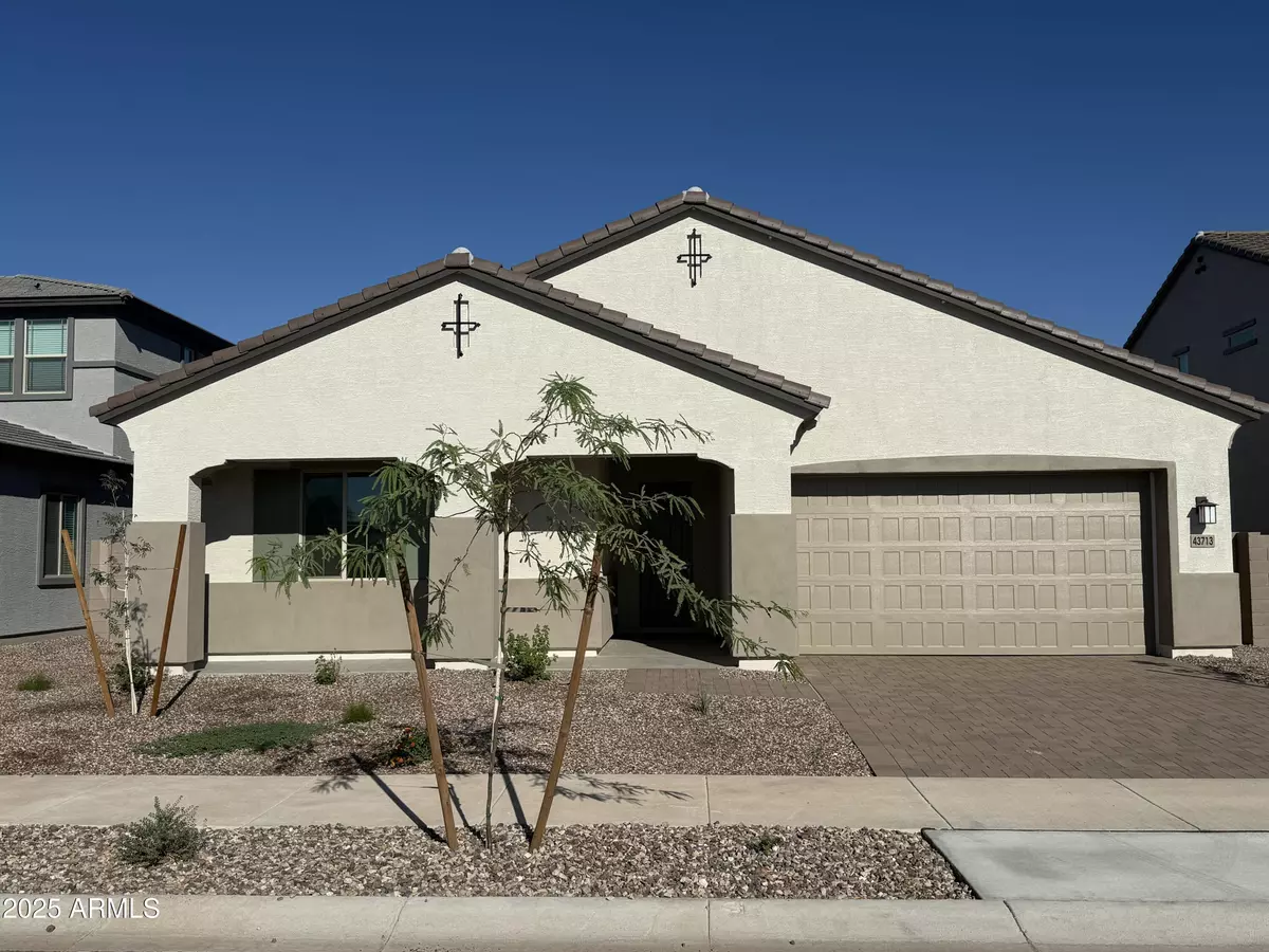 Queen Creek, AZ 85140,43713 N Wollemi Street