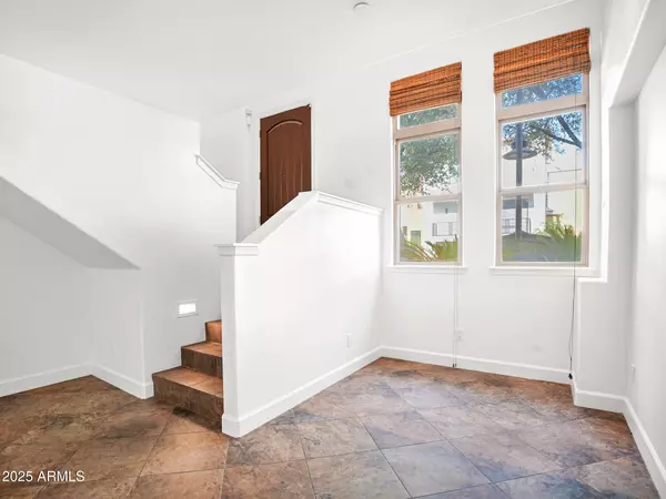Tempe, AZ 85281,606 S WILSON Street