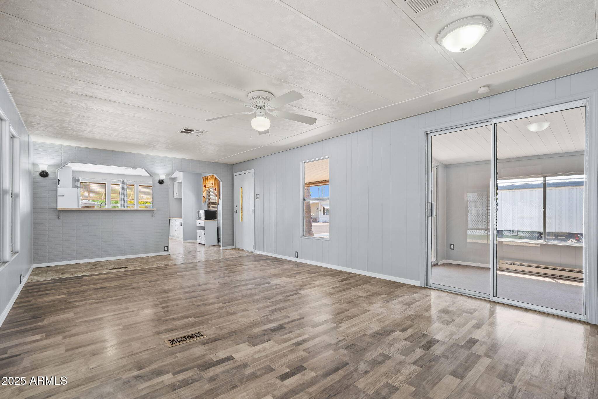 Mesa, AZ 85213,120 N VAL VISTA Drive #202