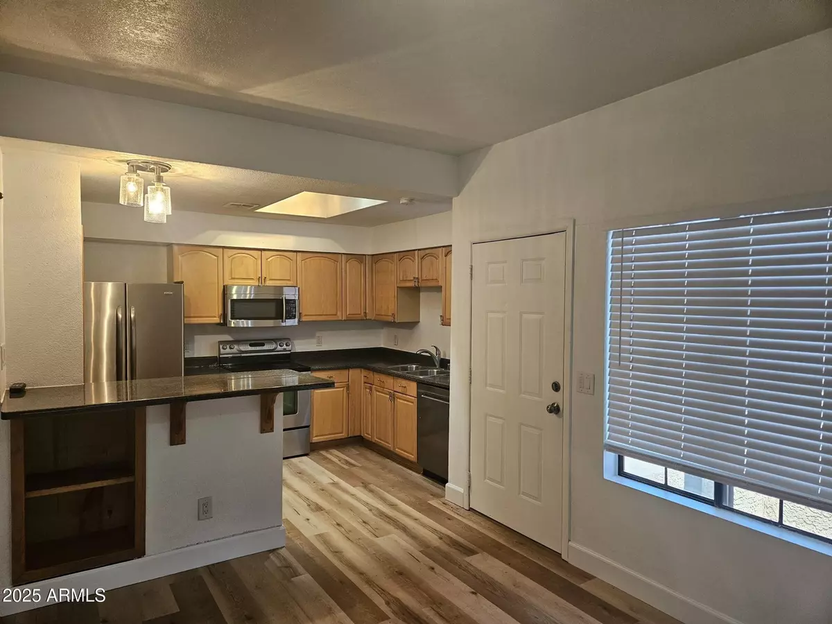 Tempe, AZ 85281,1245 W 1ST Street #127