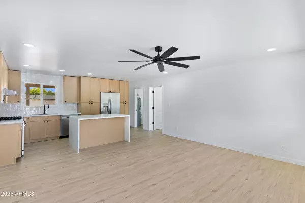 Gilbert, AZ 85234,218 E PARK Avenue