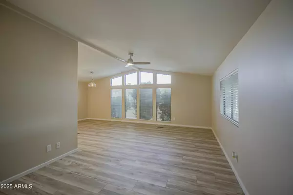 Peoria, AZ 85345,11275 N 99TH Avenue #215