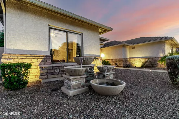 Glendale, AZ 85310,5343 W WHISPERING WIND Drive