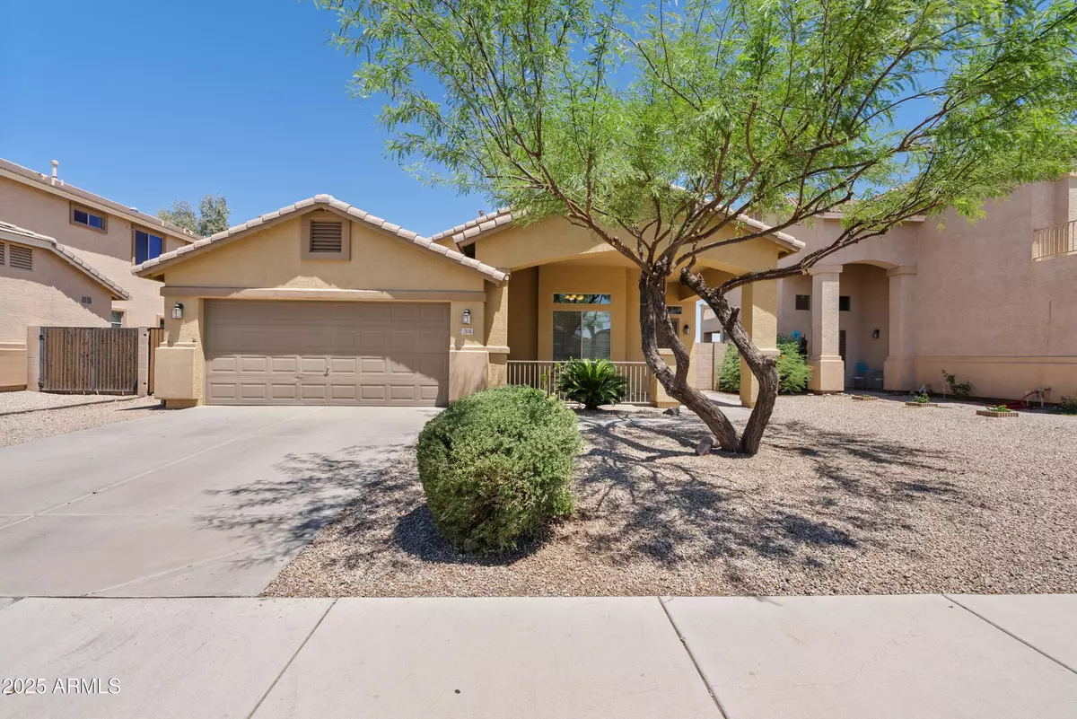 San Tan Valley, AZ 85144,2136 W GOLDMINE MOUNTAIN Drive