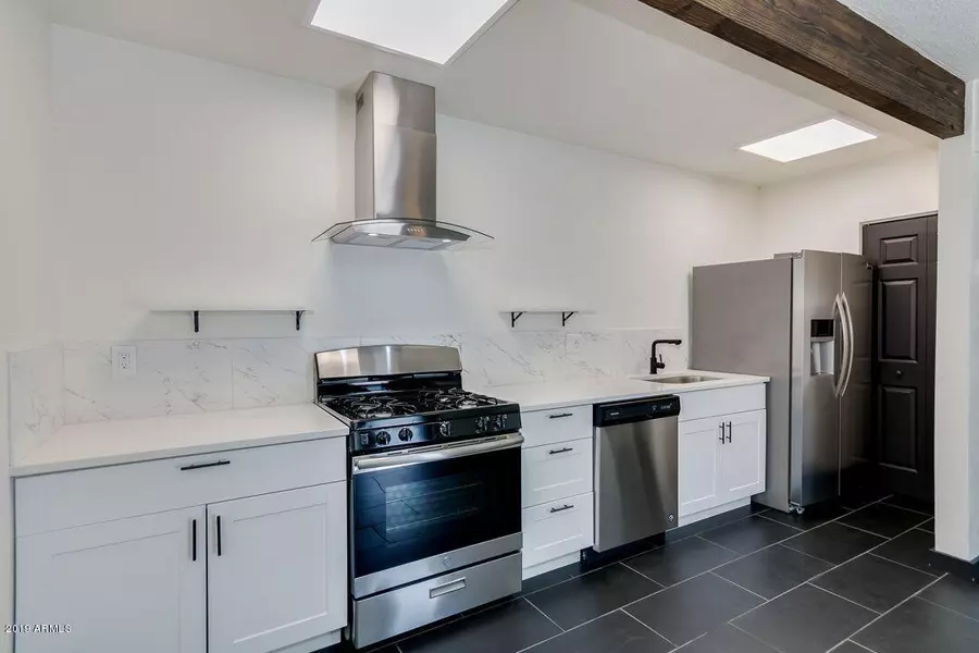 1116 E LEMON Street #112, Tempe, AZ 85281