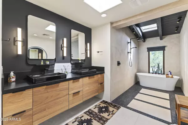 Carefree, AZ 85377,1018 N BOULDER Drive