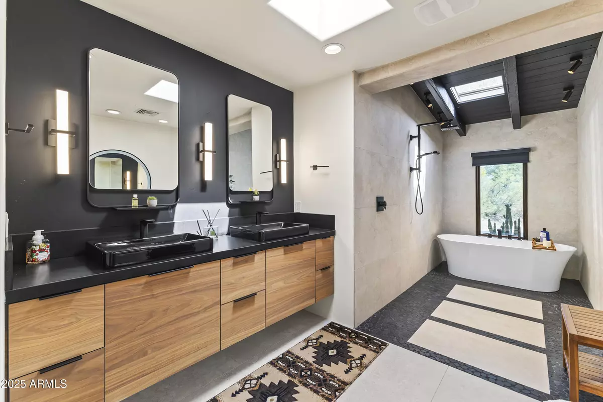 Carefree, AZ 85377,1018 N BOULDER Drive