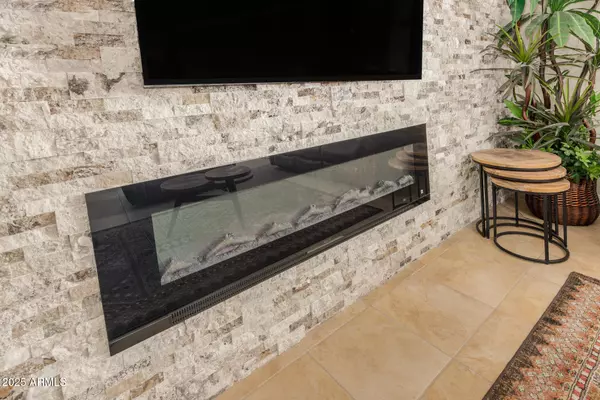 San Tan Valley, AZ 85143,32165 N LARKSPUR Drive