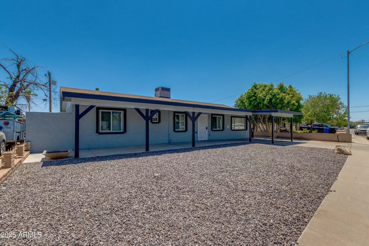 Phoenix, AZ 85021,1735 W CINNABAR Avenue