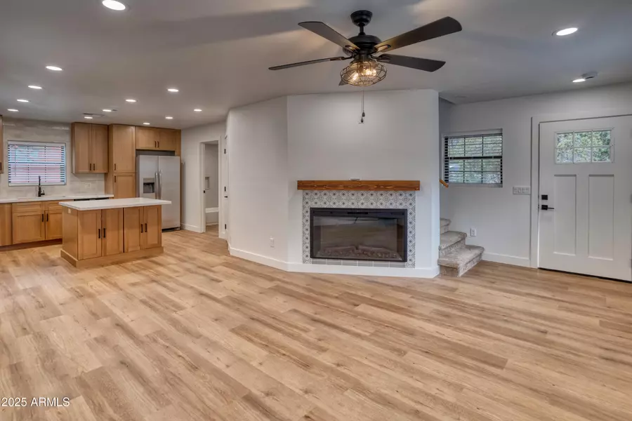 3166 Tonto Drive, Overgaard, AZ 85933